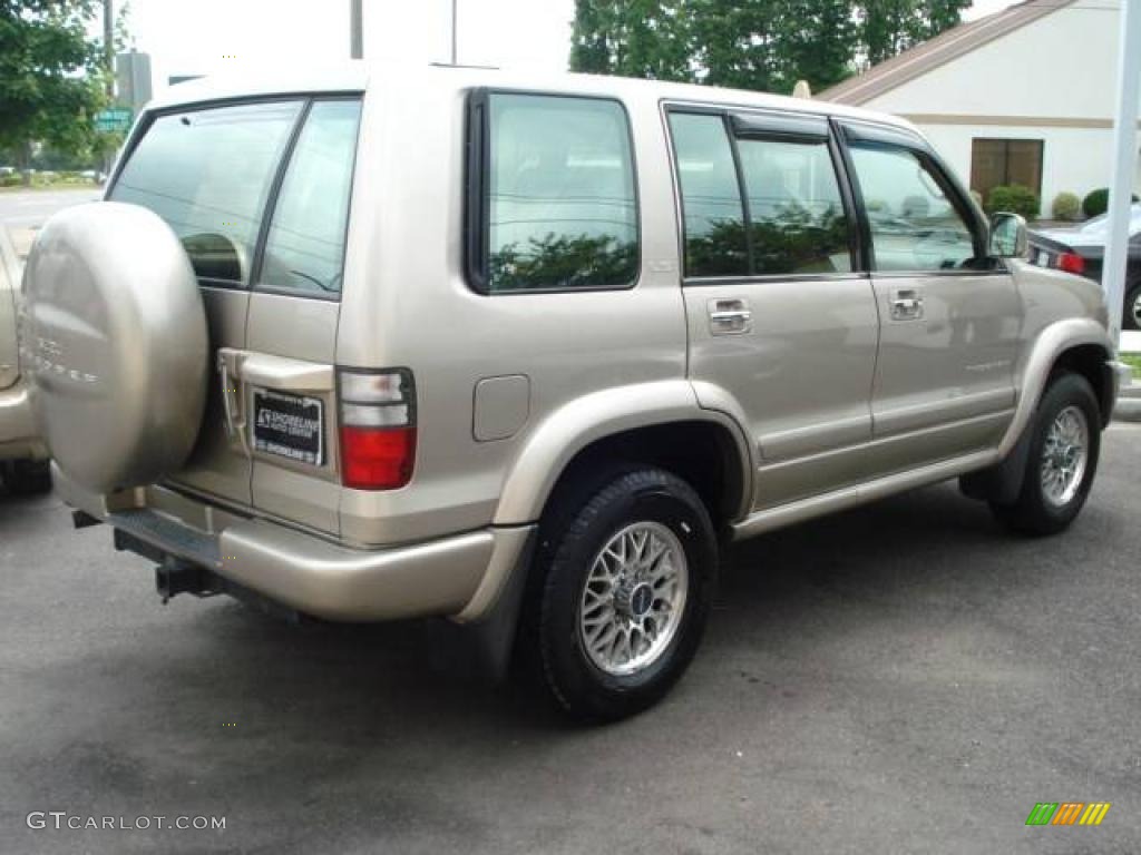 2002 Trooper LS 4x4 - Satin Gold / Beige photo #5
