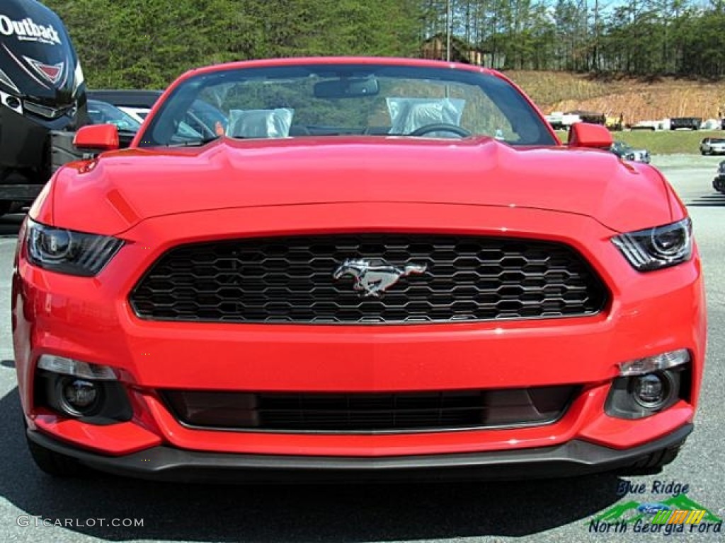 2017 Mustang V6 Convertible - Race Red / Ebony photo #8