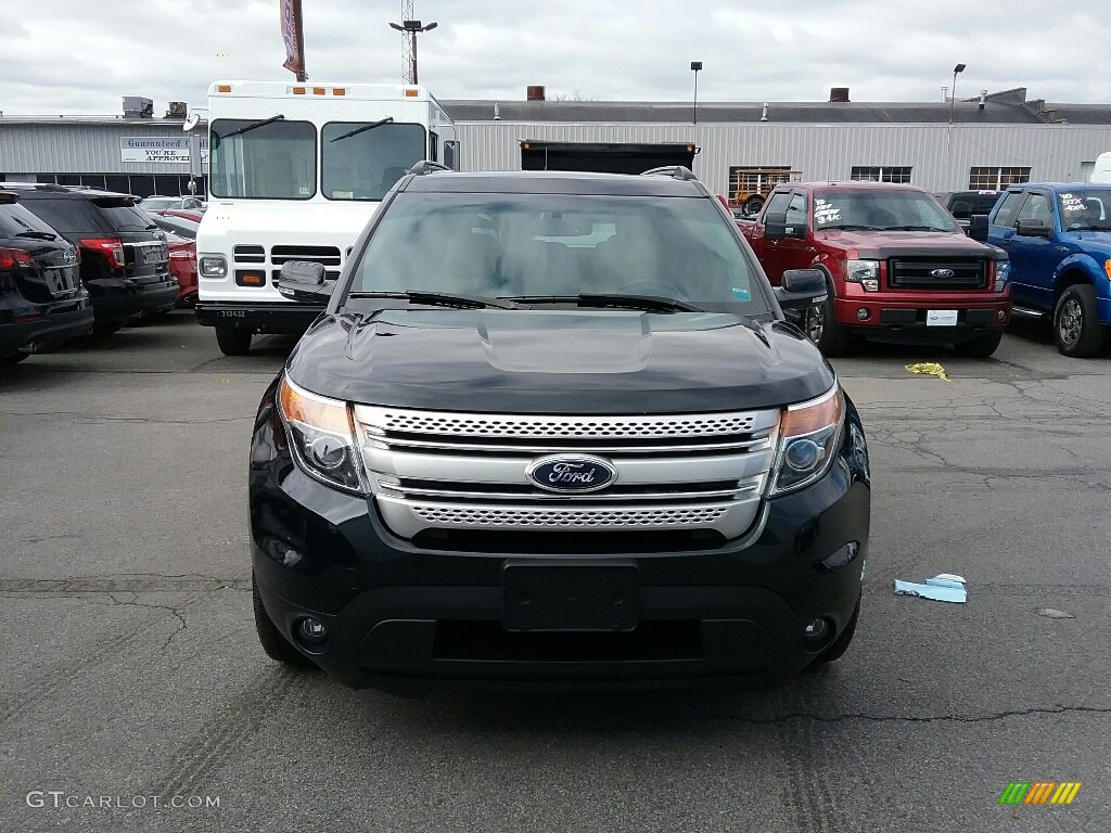 2014 Explorer XLT 4WD - Dark Side / Medium Light Stone photo #2