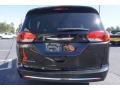 2017 Brilliant Black Crystal Pearl Chrysler Pacifica Touring L  photo #6