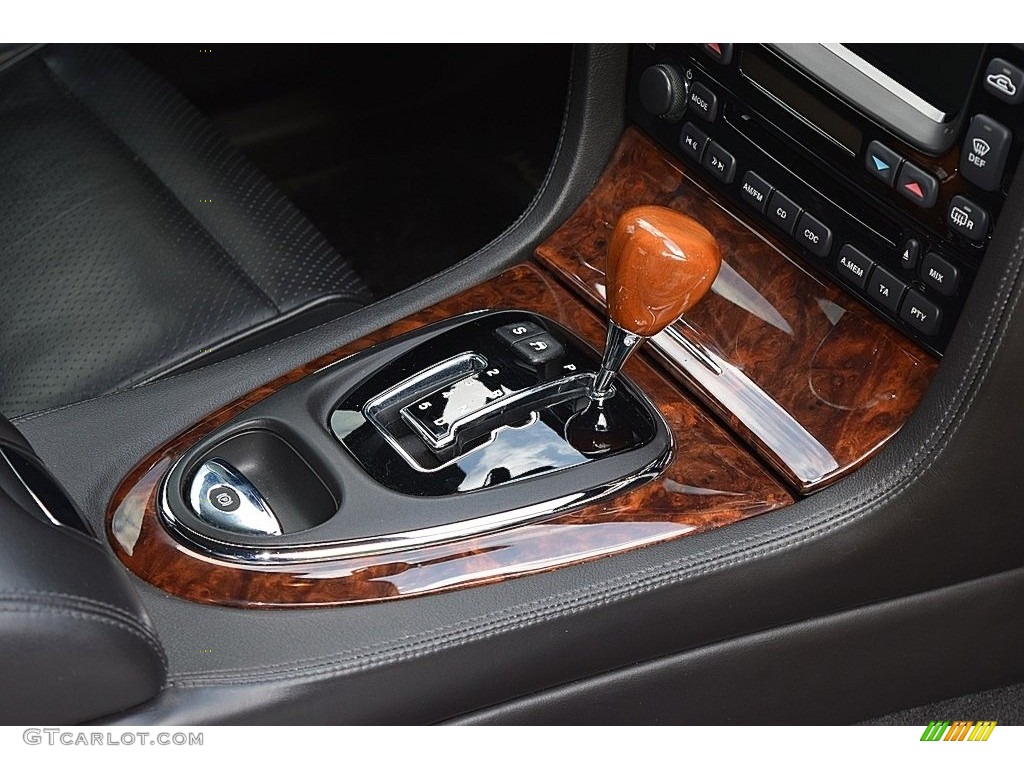 2008 Jaguar XJ Vanden Plas Transmission Photos