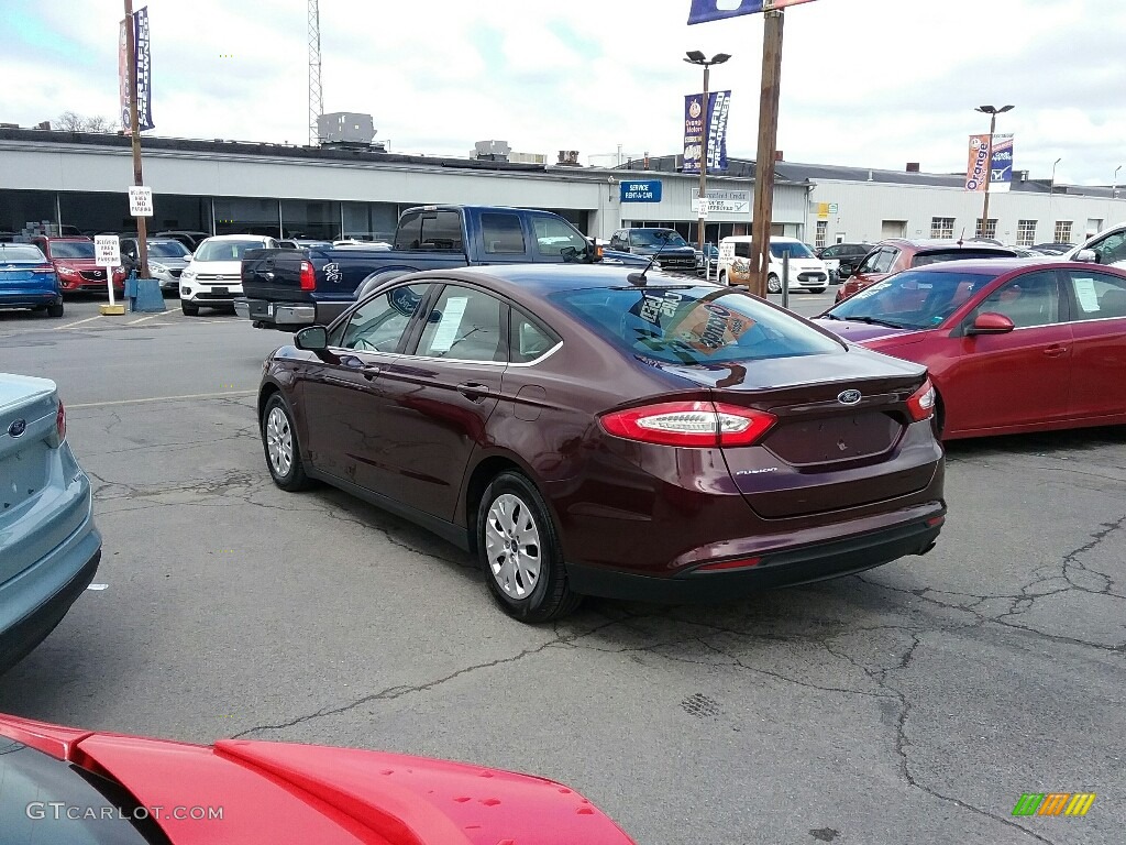 2013 Fusion S - Bordeaux Reserve Red Metallic / Earth Gray photo #6