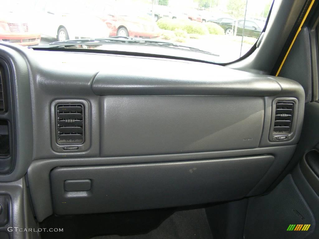 2005 Sierra 1500 Z71 Extended Cab 4x4 - Flame Yellow / Dark Pewter photo #19