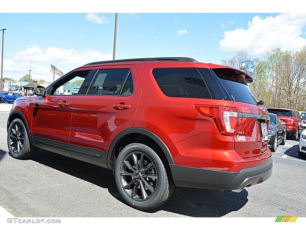 2017 Explorer XLT - Ruby Red / Ebony Black photo #23