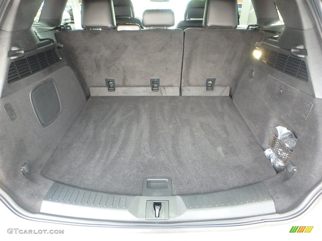 2017 Lincoln MKC Premier AWD Trunk Photos