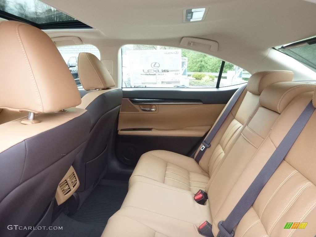 2017 Lexus ES 300h Hybrid Rear Seat Photo #119668392