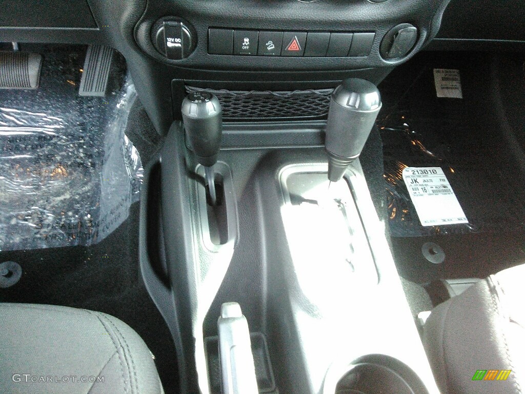 2017 Wrangler Sport 4x4 - Black / Black photo #5