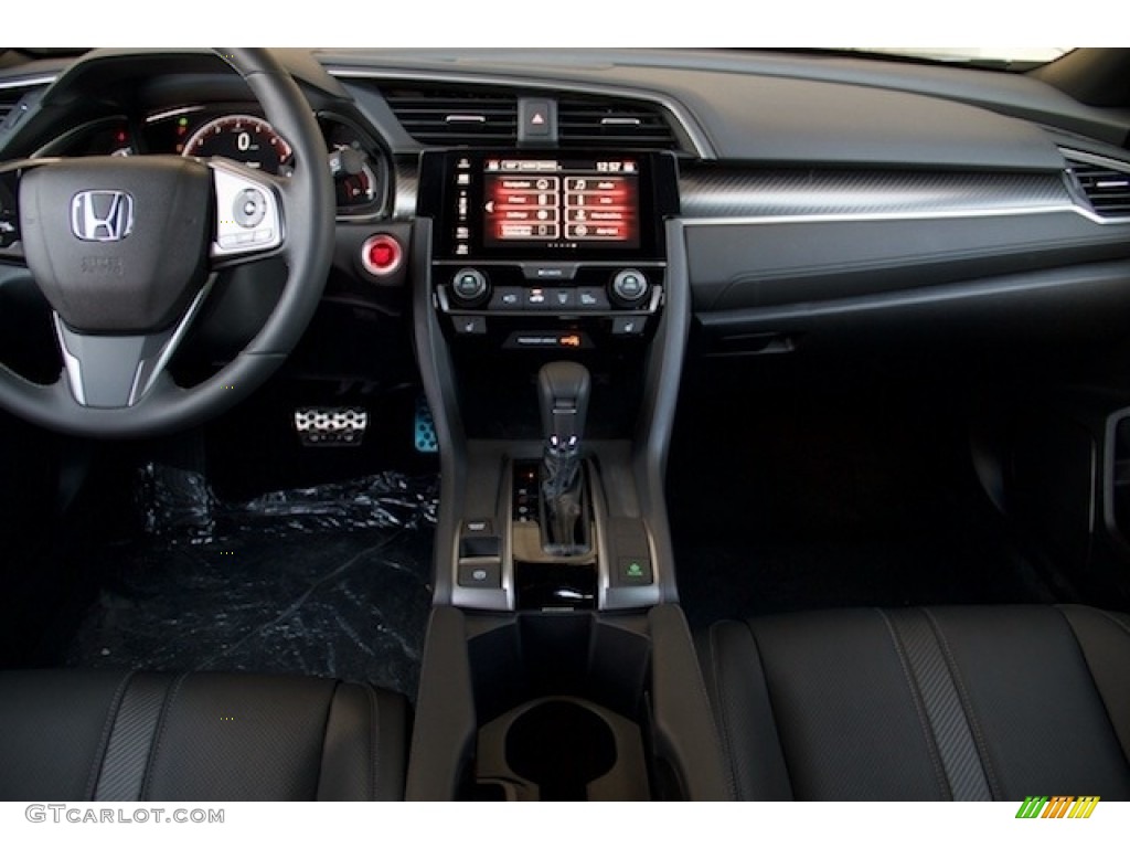 2017 Honda Civic Sport Touring Hatchback Dashboard Photos
