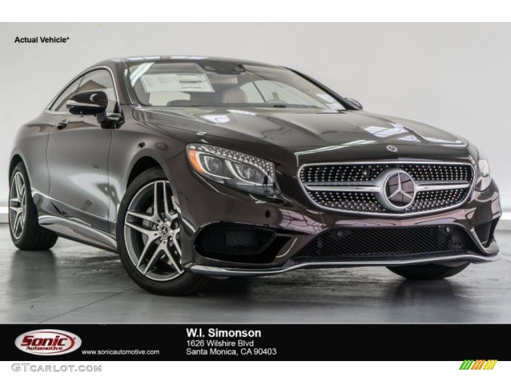 Ruby Black Metallic Mercedes-Benz S