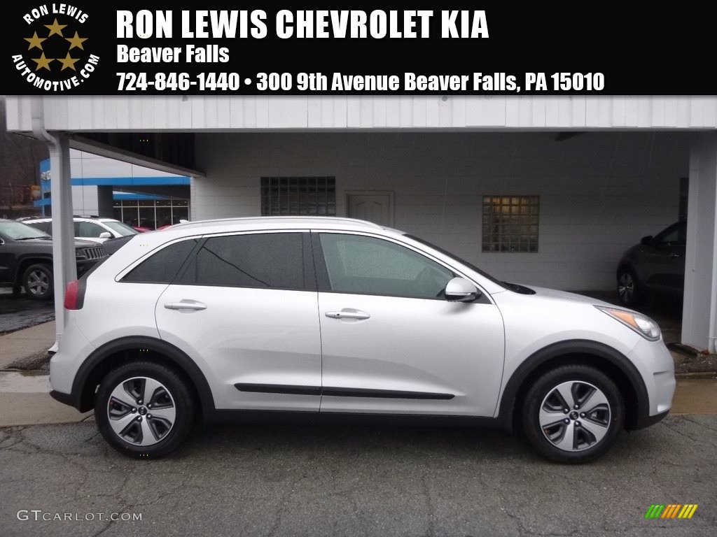 2017 Niro EX Hybrid - Silky Silver / Charcoal photo #1