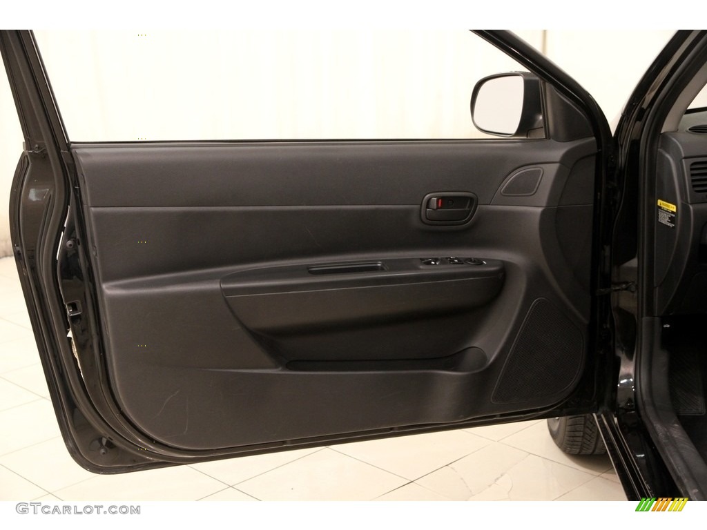 2010 Accent GS 3 Door - Ebony Black / Black photo #4
