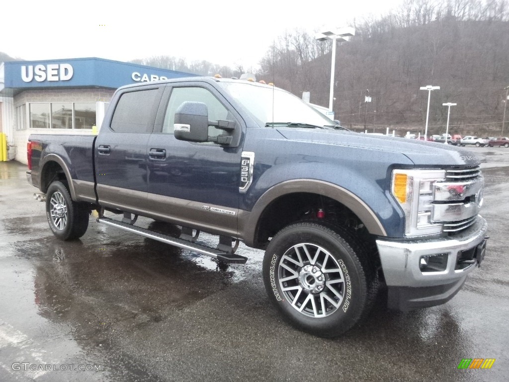 2017 F350 Super Duty Lariat Crew Cab 4x4 - Blue Jeans / Camel photo #8