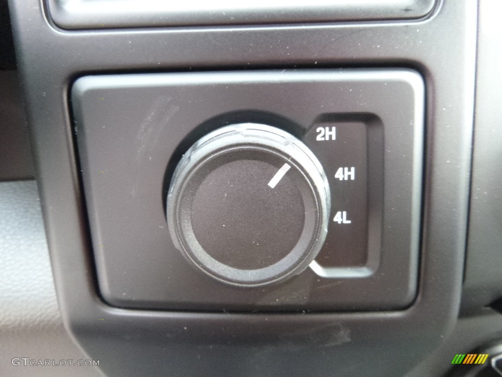 2017 F150 XL SuperCab 4x4 - Blue Jeans / Black photo #17