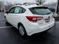 Crystal White Pearl - Impreza 2.0i Premium 5-Door Photo No. 4