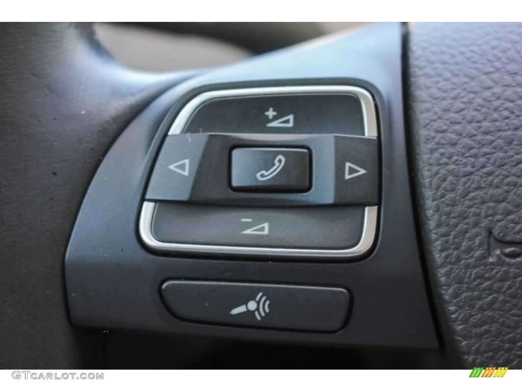 2016 Volkswagen CC 2.0T Sport Controls Photo #119685690