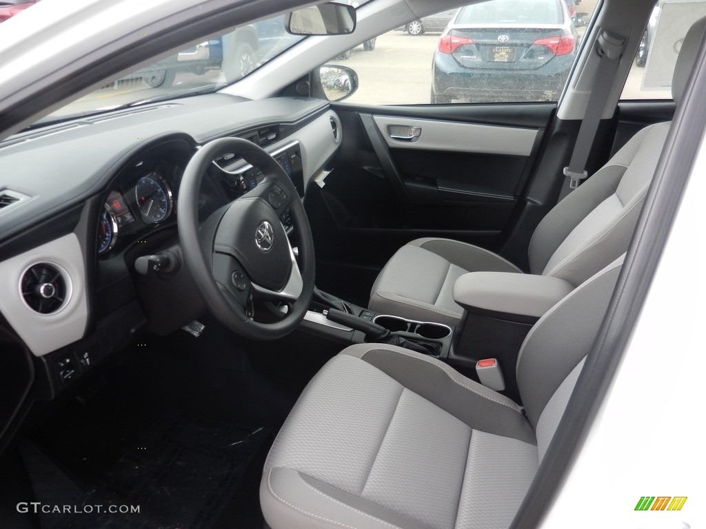 Ash Gray Interior 2017 Toyota Corolla LE Eco Photo #119688243