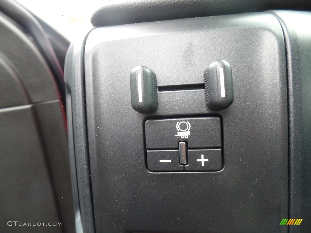 2017 Chevrolet Silverado 3500HD Work Truck Crew Cab Dual Rear Wheel 4x4 Controls Photo #119693340