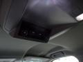 Pepperdust Metallic - Suburban LS 4WD Photo No. 40