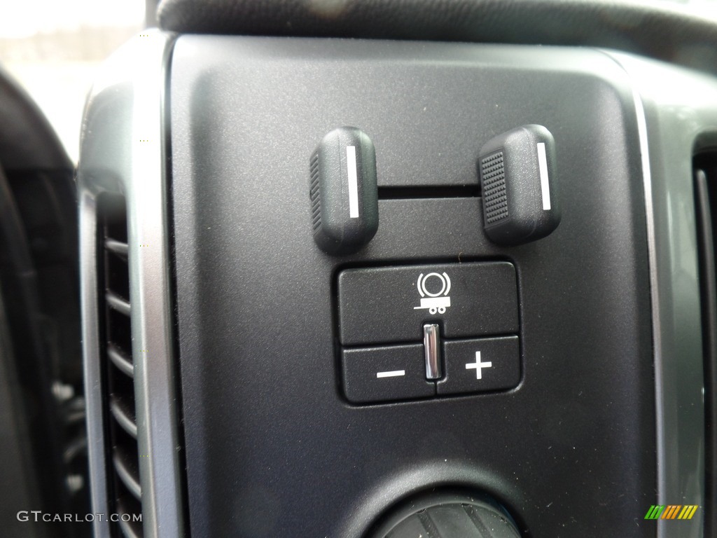 2017 Silverado 2500HD LT Crew Cab 4x4 - Pepperdust Metallic / Dark Ash/Jet Black photo #27