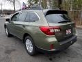 Wilderness Green Metallic - Outback 2.5i Premium Photo No. 12