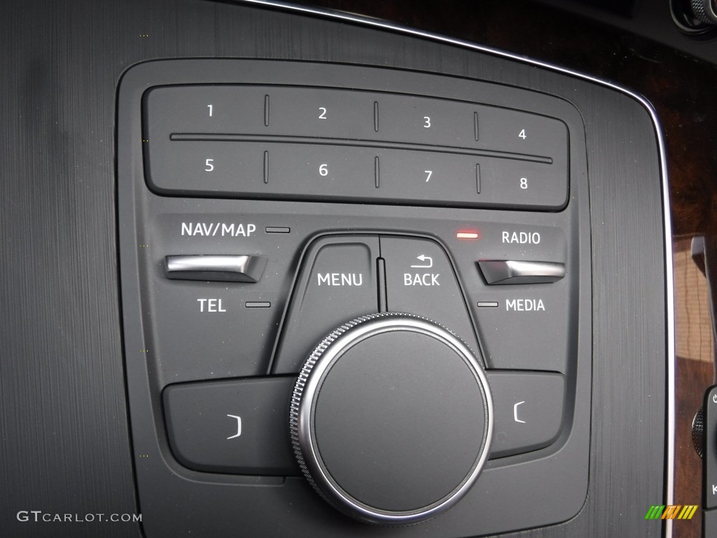 2018 Audi Q5 2.0 TFSI Premium quattro Controls Photo #119701069