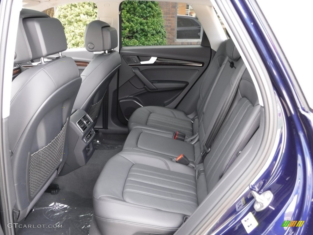 Black Interior 2018 Audi Q5 2.0 TFSI Premium quattro Photo #119702322