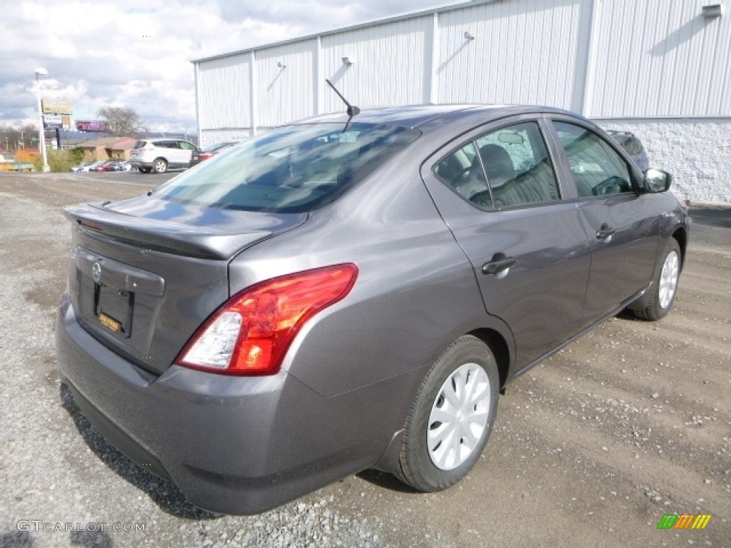 2017 Versa S - Gun Metallic / Charcoal photo #6