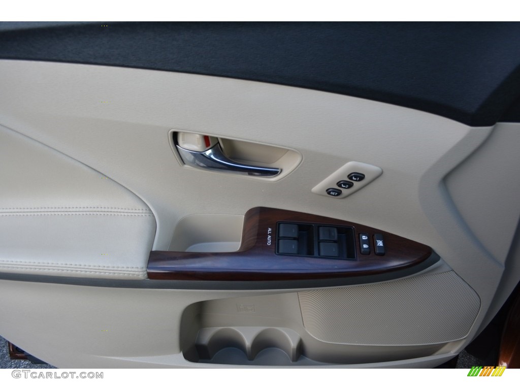 2014 Toyota Venza XLE Ivory Door Panel Photo #119705232