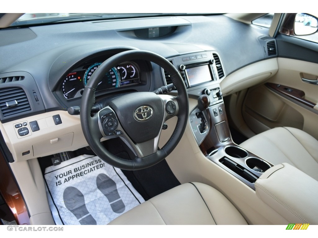 2014 Toyota Venza XLE Interior Color Photos