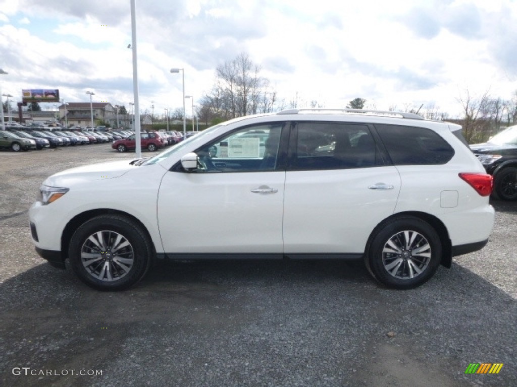 2017 Pathfinder SL 4x4 - Pearl White / Charcoal photo #11