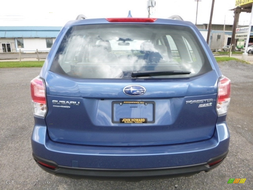 2017 Forester 2.5i - Quartz Blue Pearl / Gray photo #8