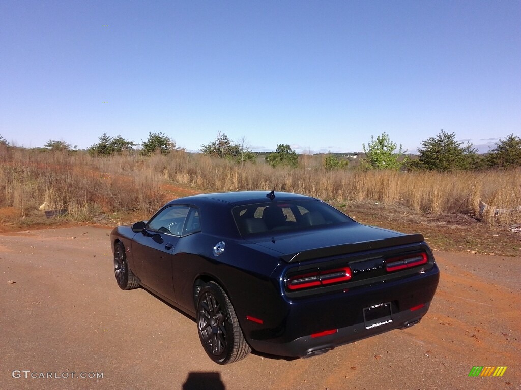 2017 Challenger R/T Scat Pack - Contusion Blue / Black photo #8