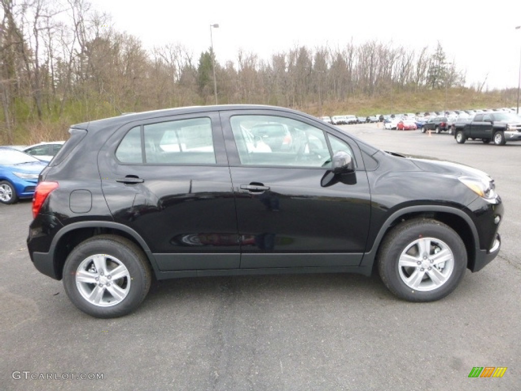 2017 Trax LS AWD - Mosaic Black Metallic / Jet Black photo #6