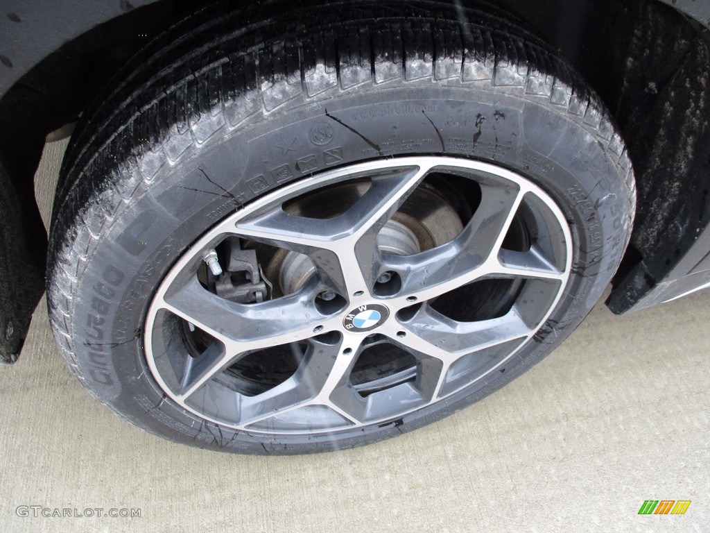 2017 X1 xDrive28i - Mediterranean Blue Metallic / Canberra Beige photo #3