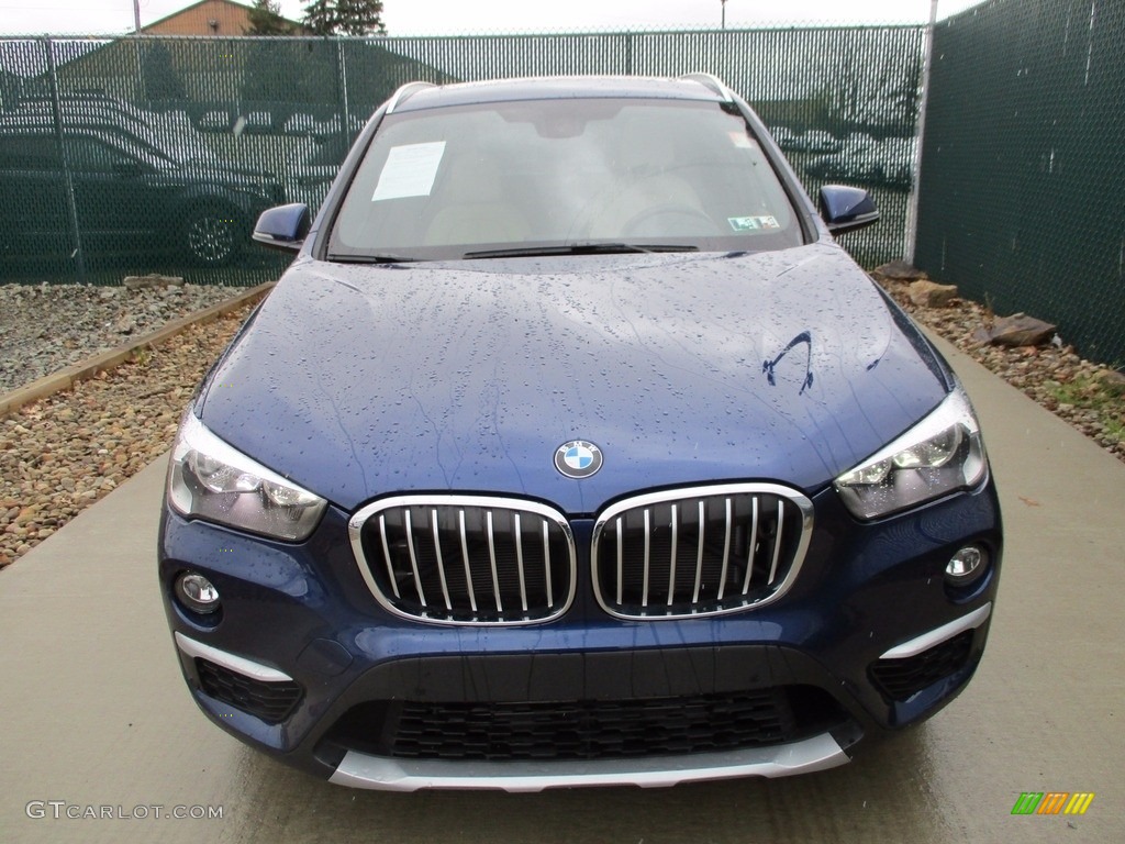 2017 X1 xDrive28i - Mediterranean Blue Metallic / Canberra Beige photo #6