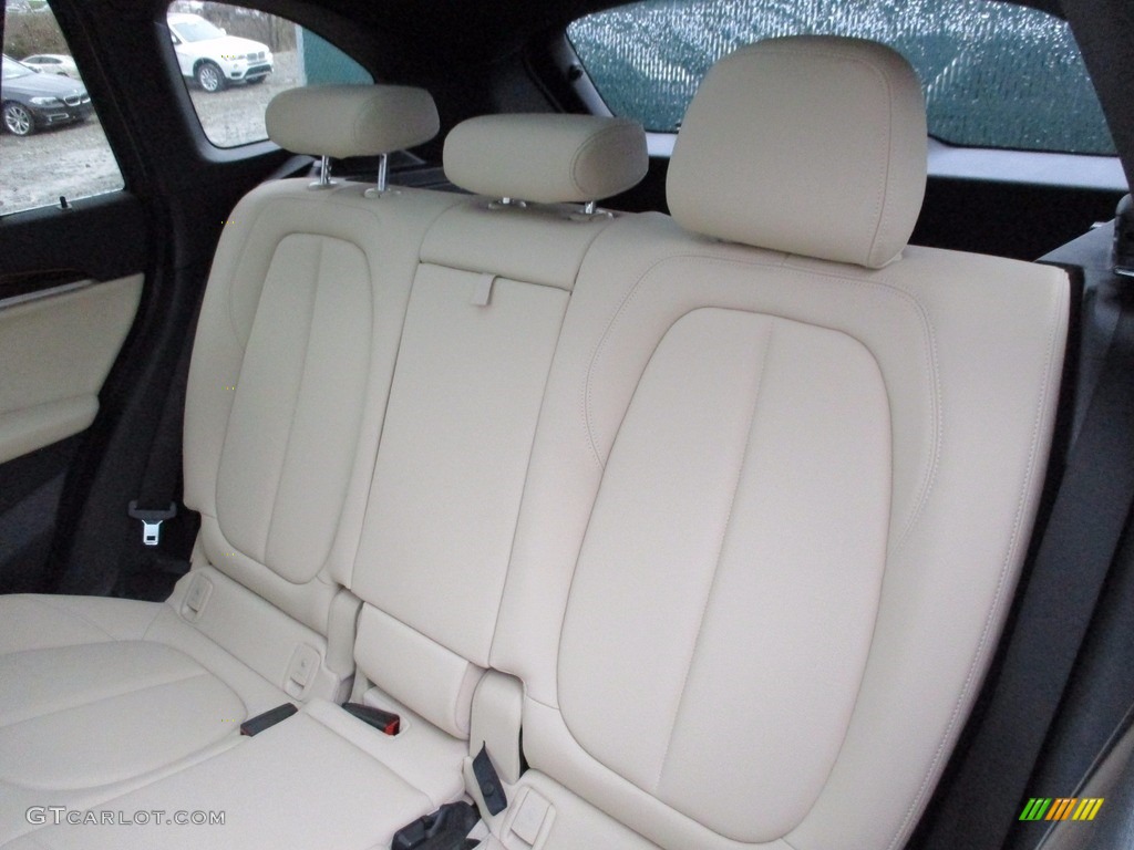 2017 X1 xDrive28i - Mediterranean Blue Metallic / Canberra Beige photo #14