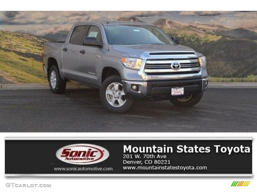 2017 Tundra SR5 CrewMax 4x4 - Silver Sky Metallic / Graphite photo #1