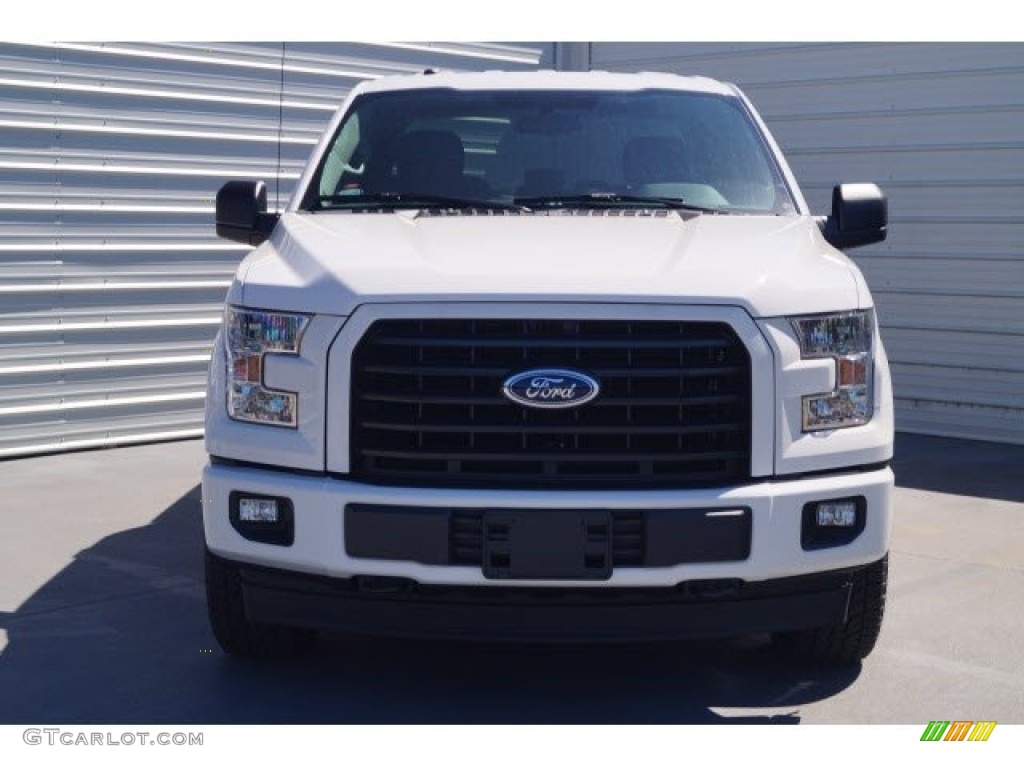 2017 F150 XL SuperCab 4x4 - Oxford White / Black photo #2