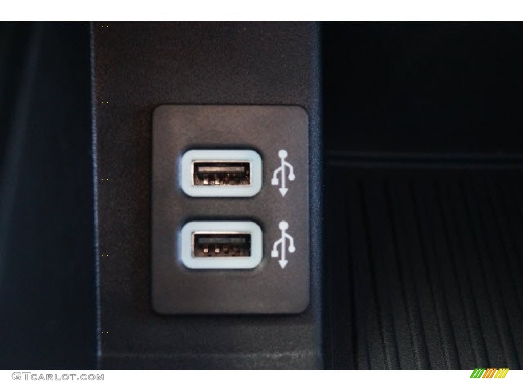 2017 F150 XL SuperCab - Ingot Silver / Black photo #15