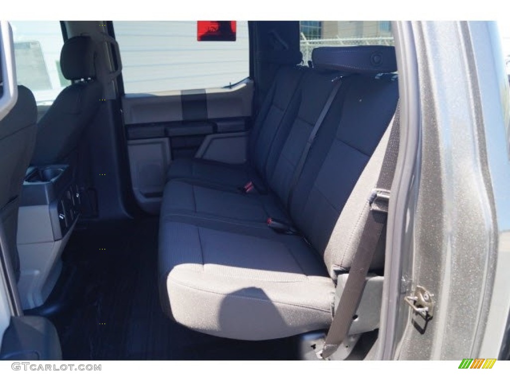 2017 F150 XL SuperCrew - Magnetic / Black photo #10