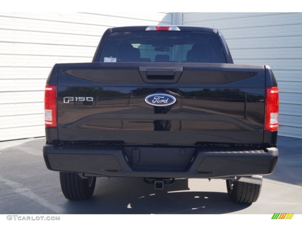 2017 F150 XL SuperCab - Shadow Black / Black photo #5