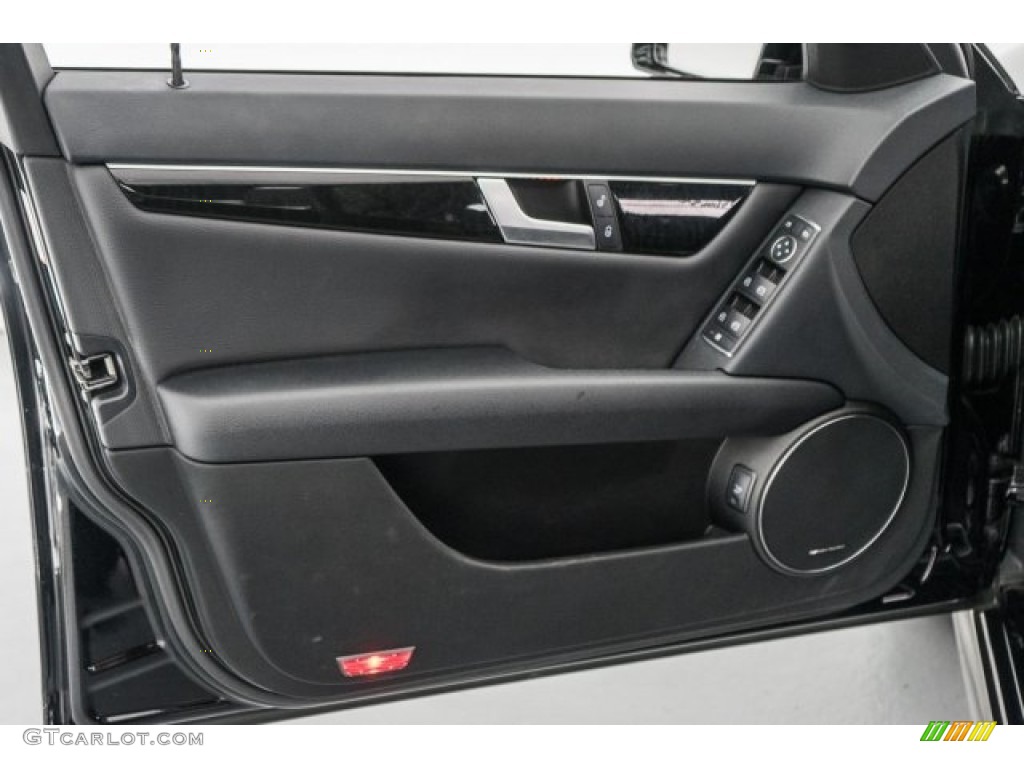 2013 Mercedes-Benz C 63 AMG Door Panel Photos