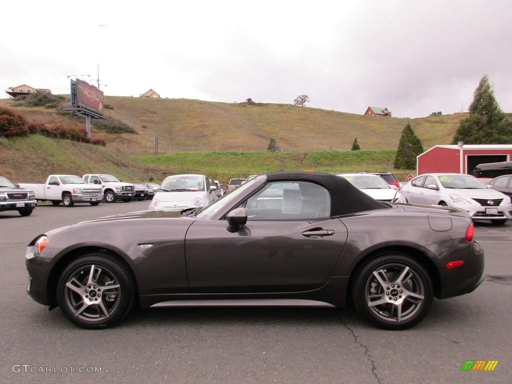Bronzo Magnetico Titanium 2017 Fiat 124 Spider Classica Roadster Exterior Photo #119730841