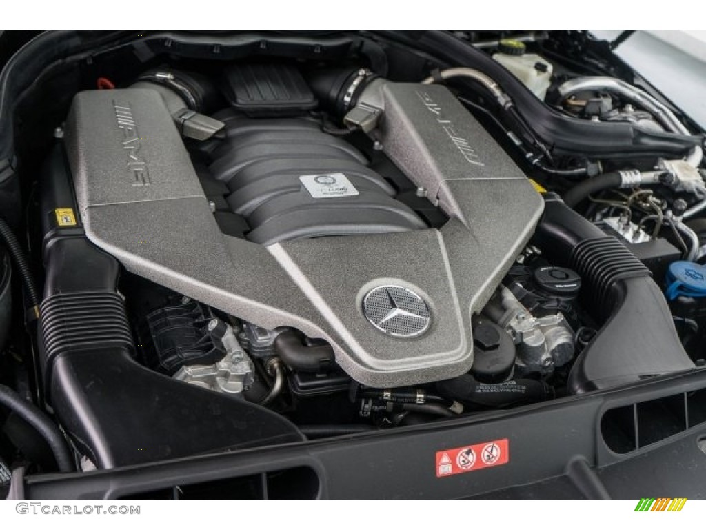 2013 Mercedes-Benz C 63 AMG Engine Photos
