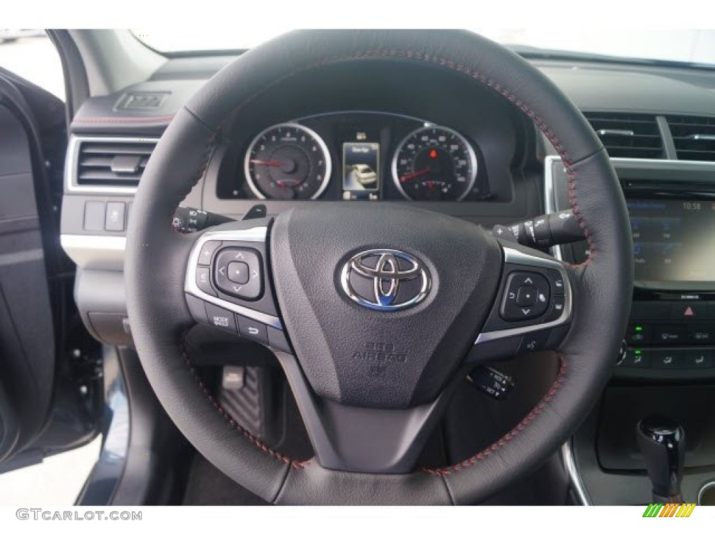 2017 Toyota Camry SE Black Steering Wheel Photo #119732704
