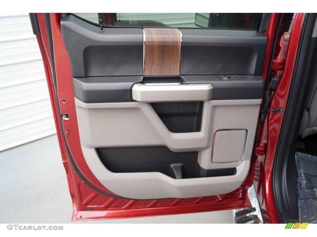 2017 F150 Lariat SuperCrew - Race Red / Earth Gray photo #12