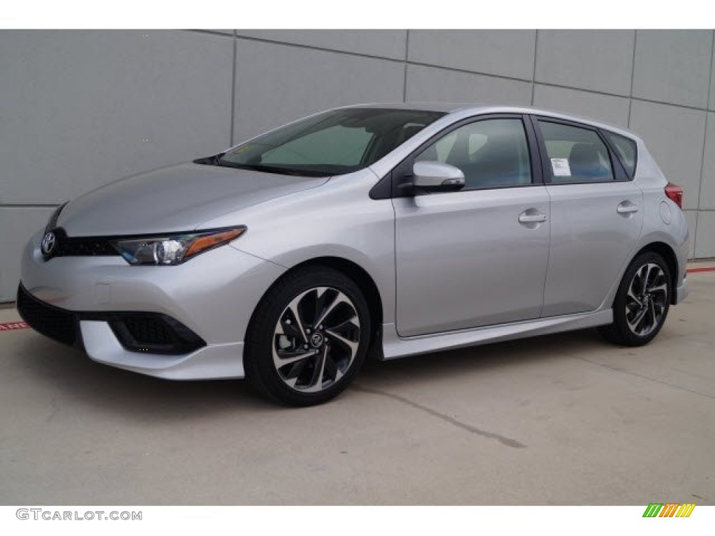 Classic Silver Metallic 2017 Toyota Corolla iM Standard Corolla iM Model Exterior Photo #119734445