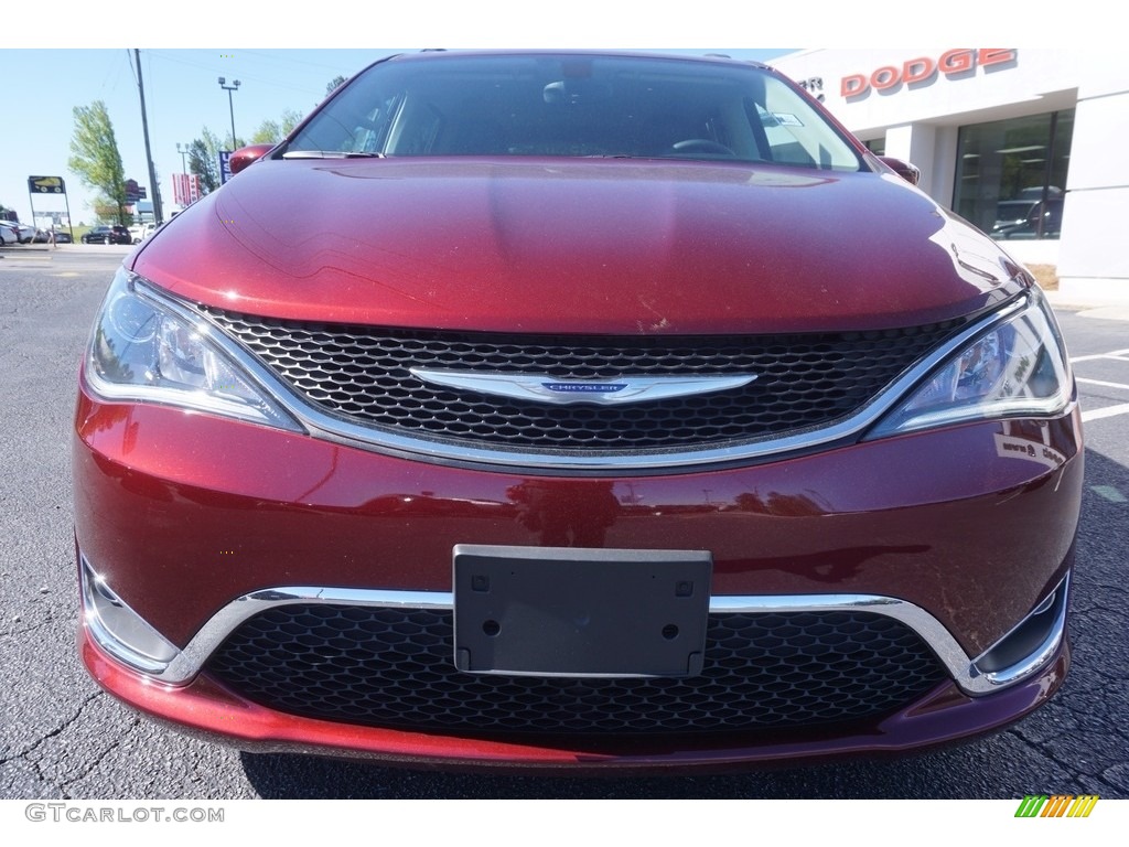 2017 Pacifica Touring L - Velvet Red Pearl / Black/Alloy photo #2