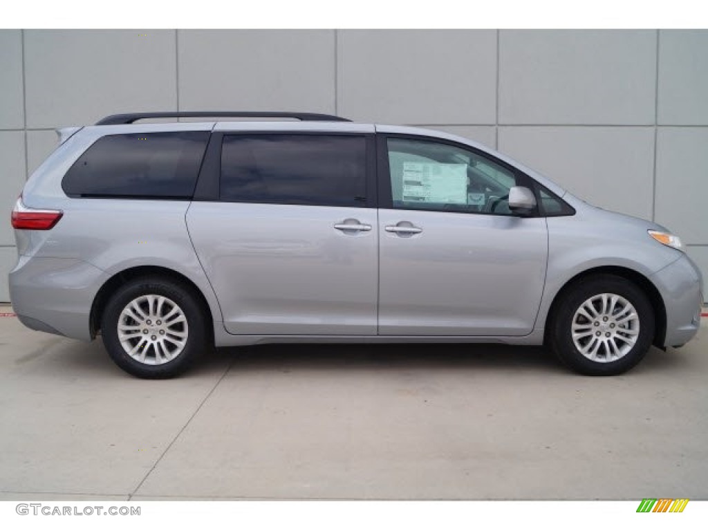 Silver Sky Metallic 2017 Toyota Sienna XLE Exterior Photo #119737492