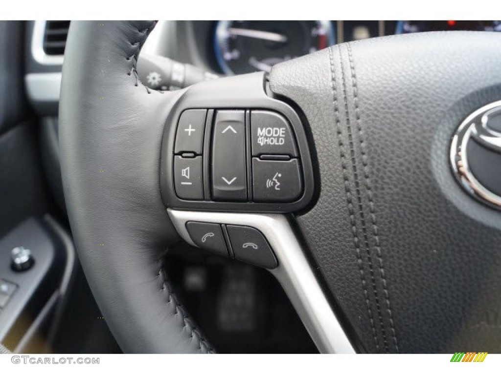 2017 Toyota Highlander XLE Controls Photo #119738242